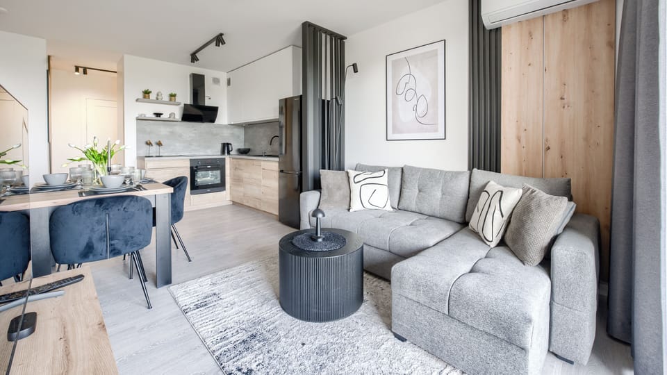 Apartment (801 B) | Living area | 30-inch flat-screen TV with digital channels
