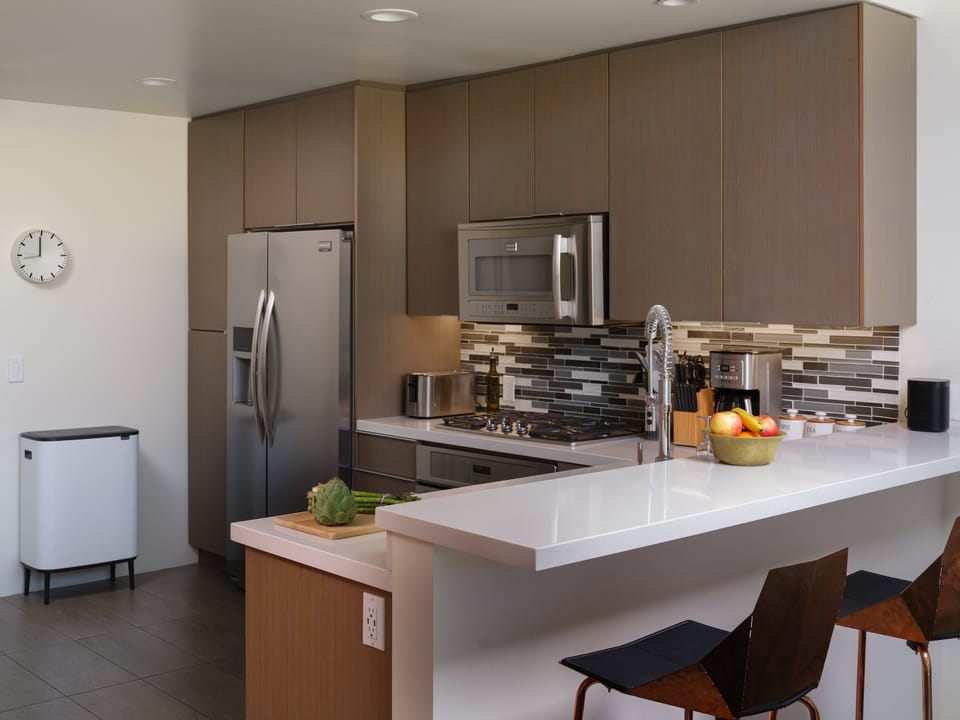 Condo, 1 King Bed, Pool View (Sophia 4) | Private kitchen