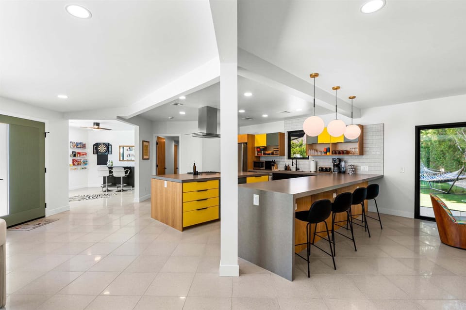 House, Multiple Beds, Pool View (Sonora 2) | Private kitchen