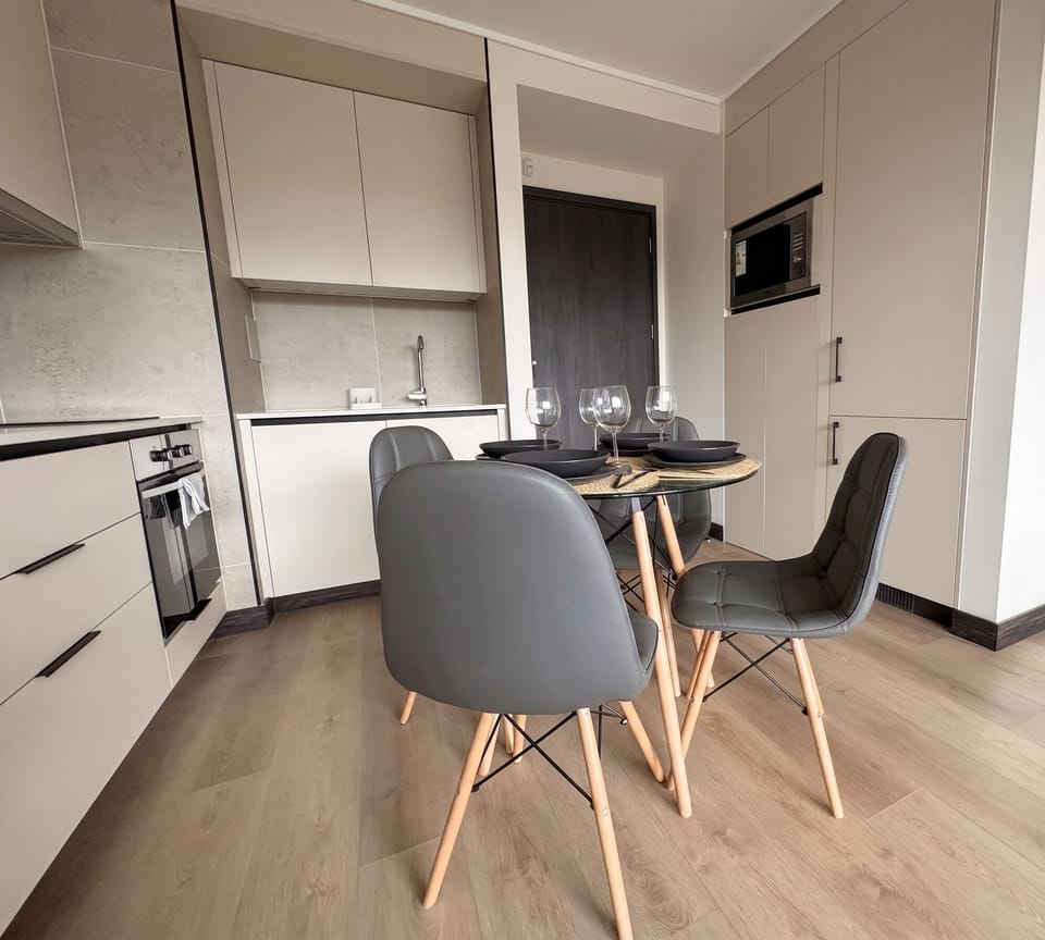 Apartment, 1 Bedroom | Dining