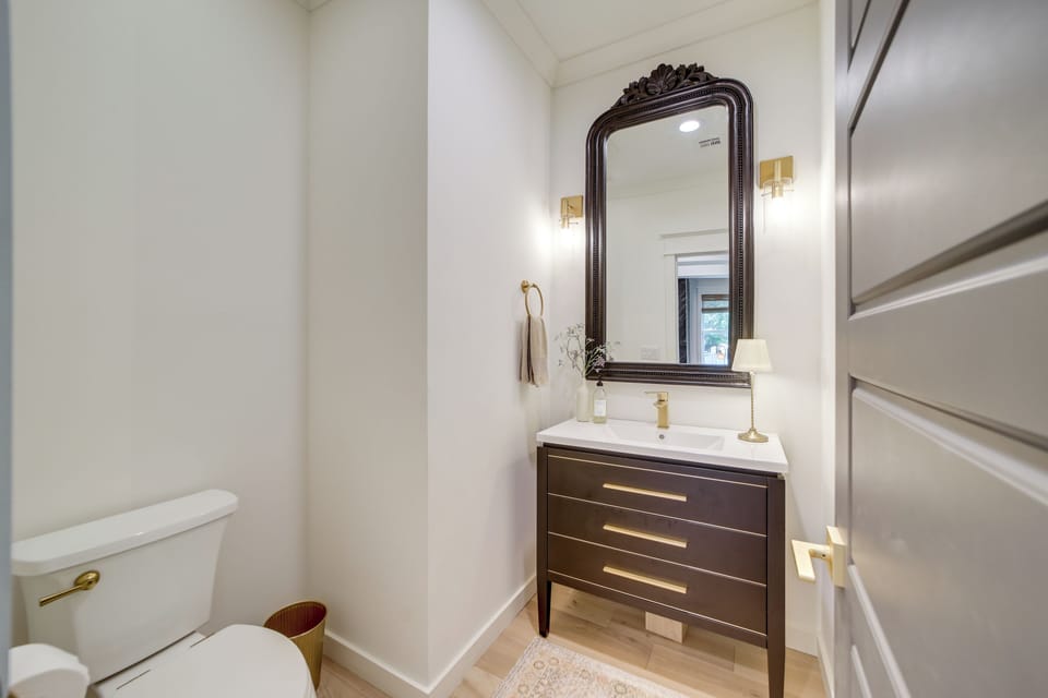Walkable Rose District Retreat! 15 Mi to Tulsa Cottage in Broken Arrow
