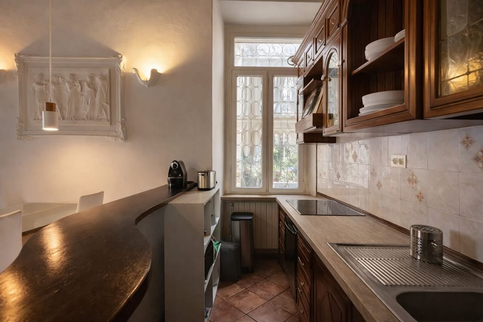 Luxury Condo, City View | Private kitchen | Fridge, microwave, oven, stovetop