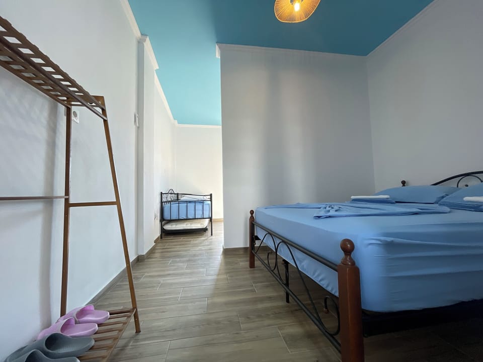 Deluxe Studio, Balcony, Garden View | WiFi (free)