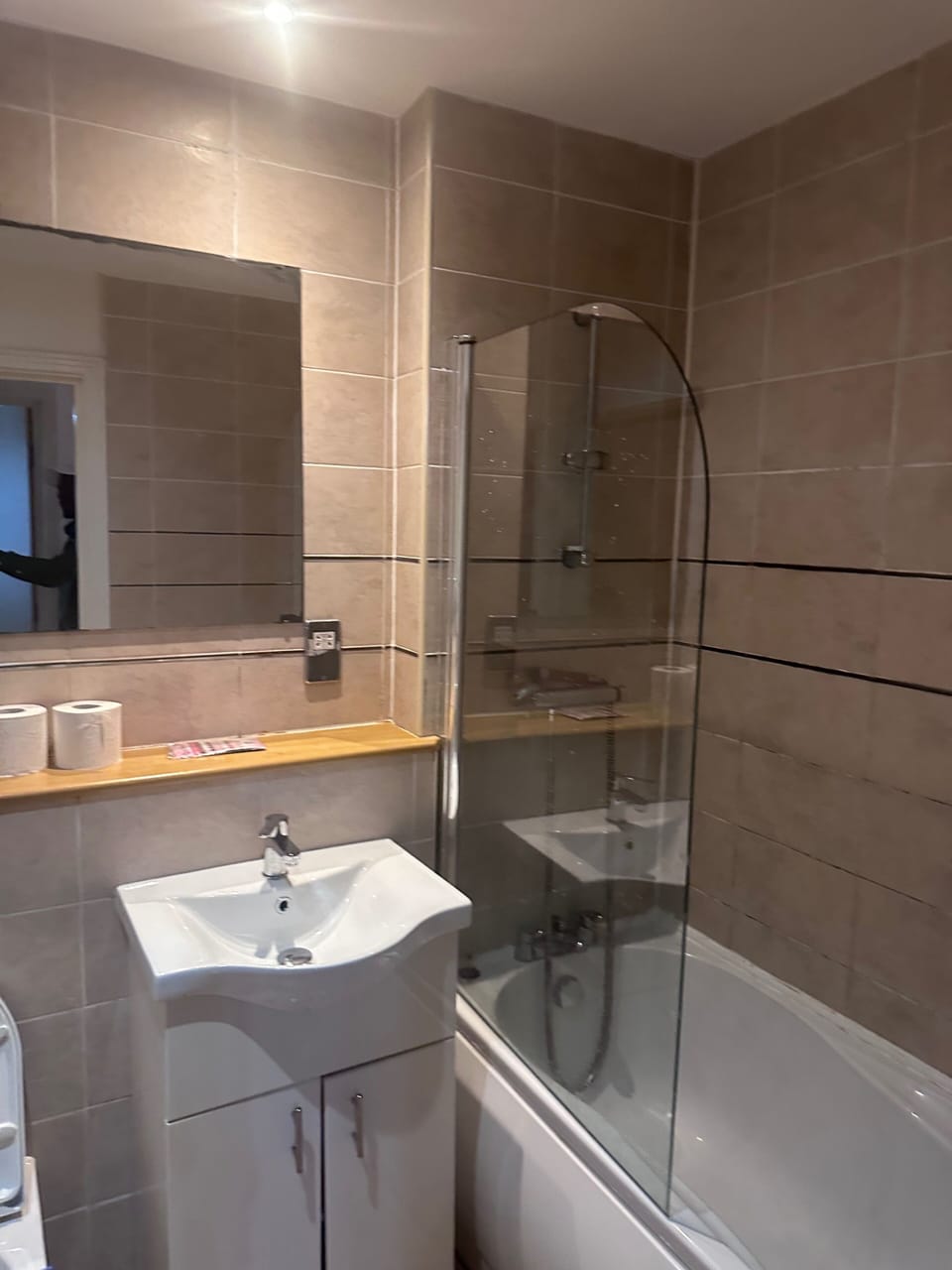 Separate tub and shower, deep soaking tub, towels