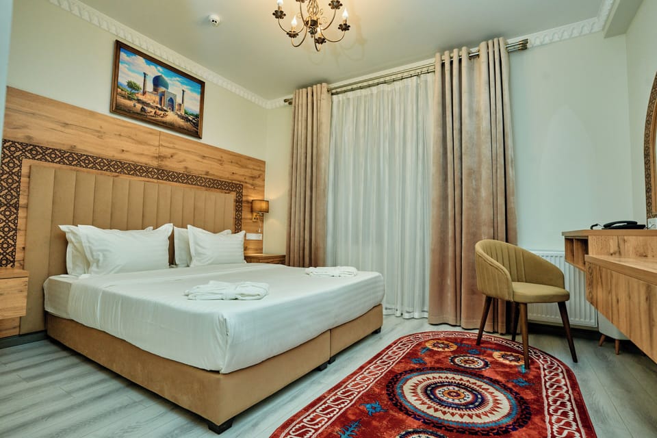 Comfort Double Room, Balcony | In-room safe, desk, laptop workspace, soundproofing