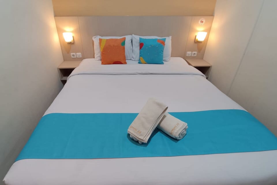 Deluxe Double Room | WiFi (free), bed sheets