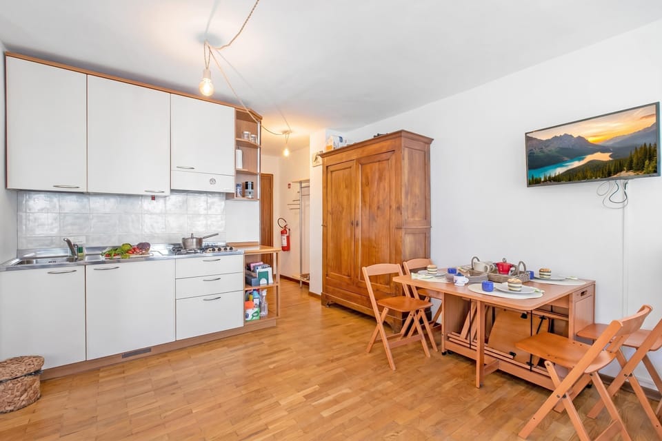 Standard Studio, Microwave (Gran Roc 9) | Private kitchen