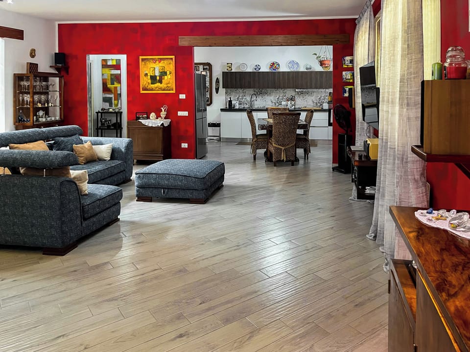 Studio | Living area