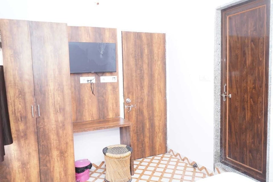 Deluxe Triple Room | Interior