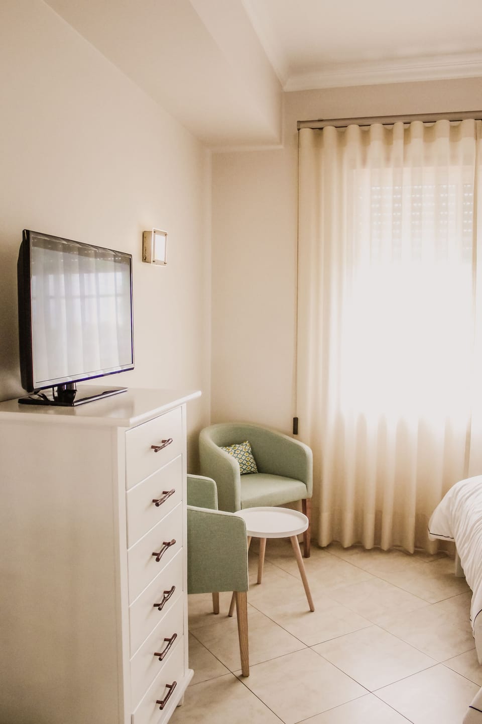 Triple Room | In-room safe, desk, free WiFi