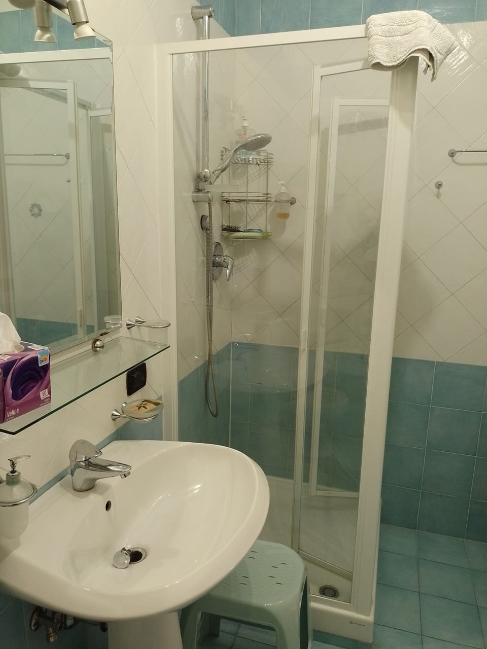 Shower, free toiletries, hair dryer, slippers