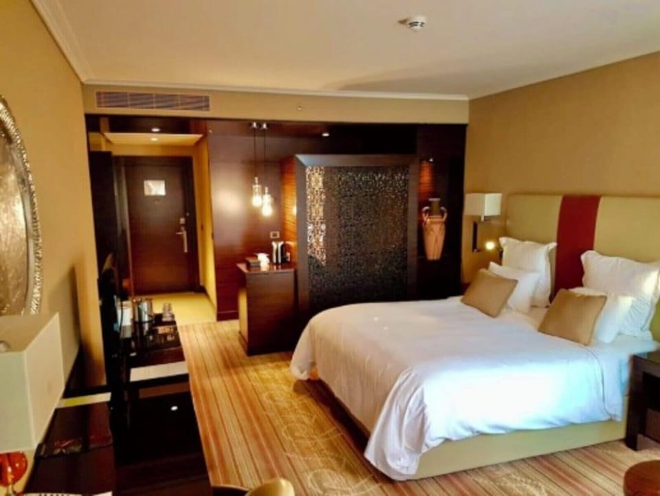 Classic Room, Balcony | Interior detail