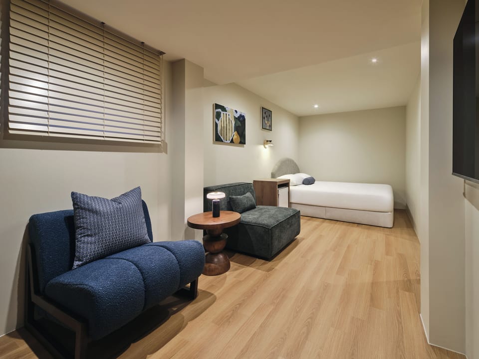 Superior Double Room | WiFi (free), bed sheets