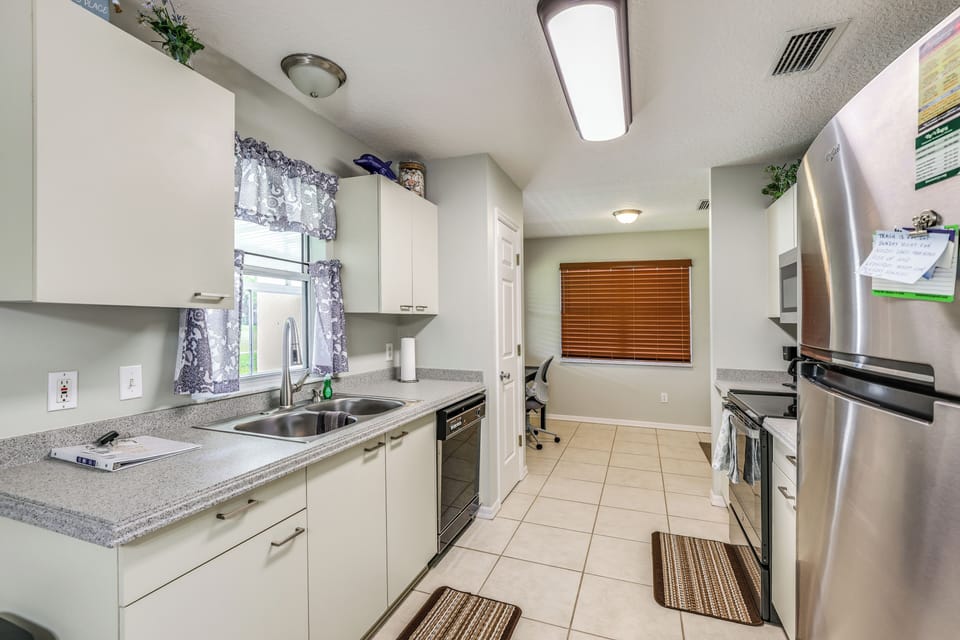 House (2 Bedrooms) | Interior