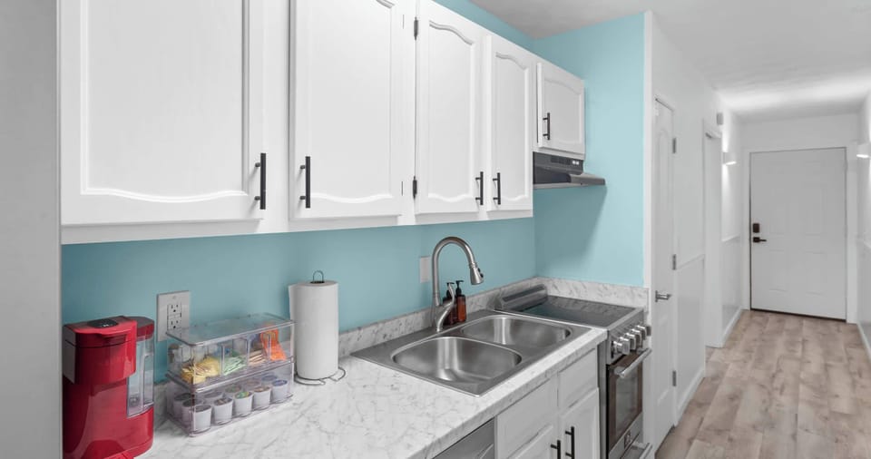 Condo, Multiple Beds (Polynesian Village 118) | Private kitchen | Coffee/tea maker
