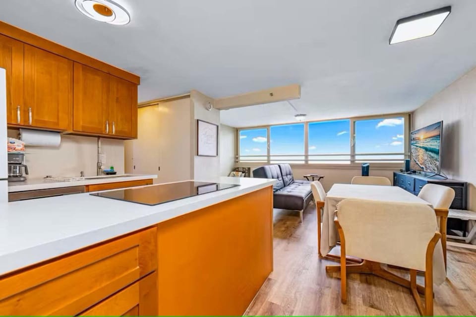 Apartment (1 Bedroom) | Private kitchen | Coffee/tea maker, fridge, microwave, oven