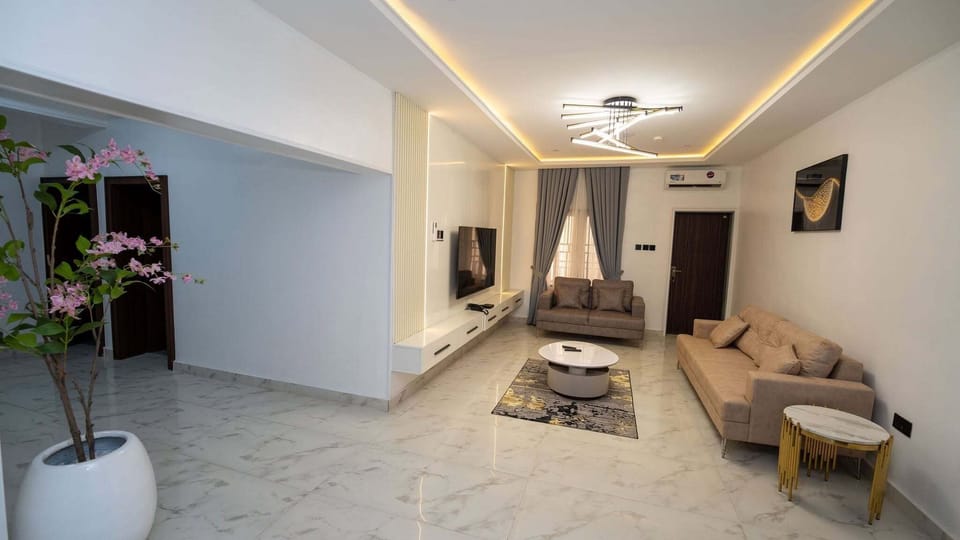 Family Apartment, Balcony, City View | Living area