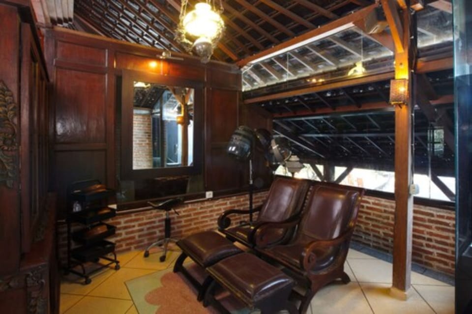 Treatment room