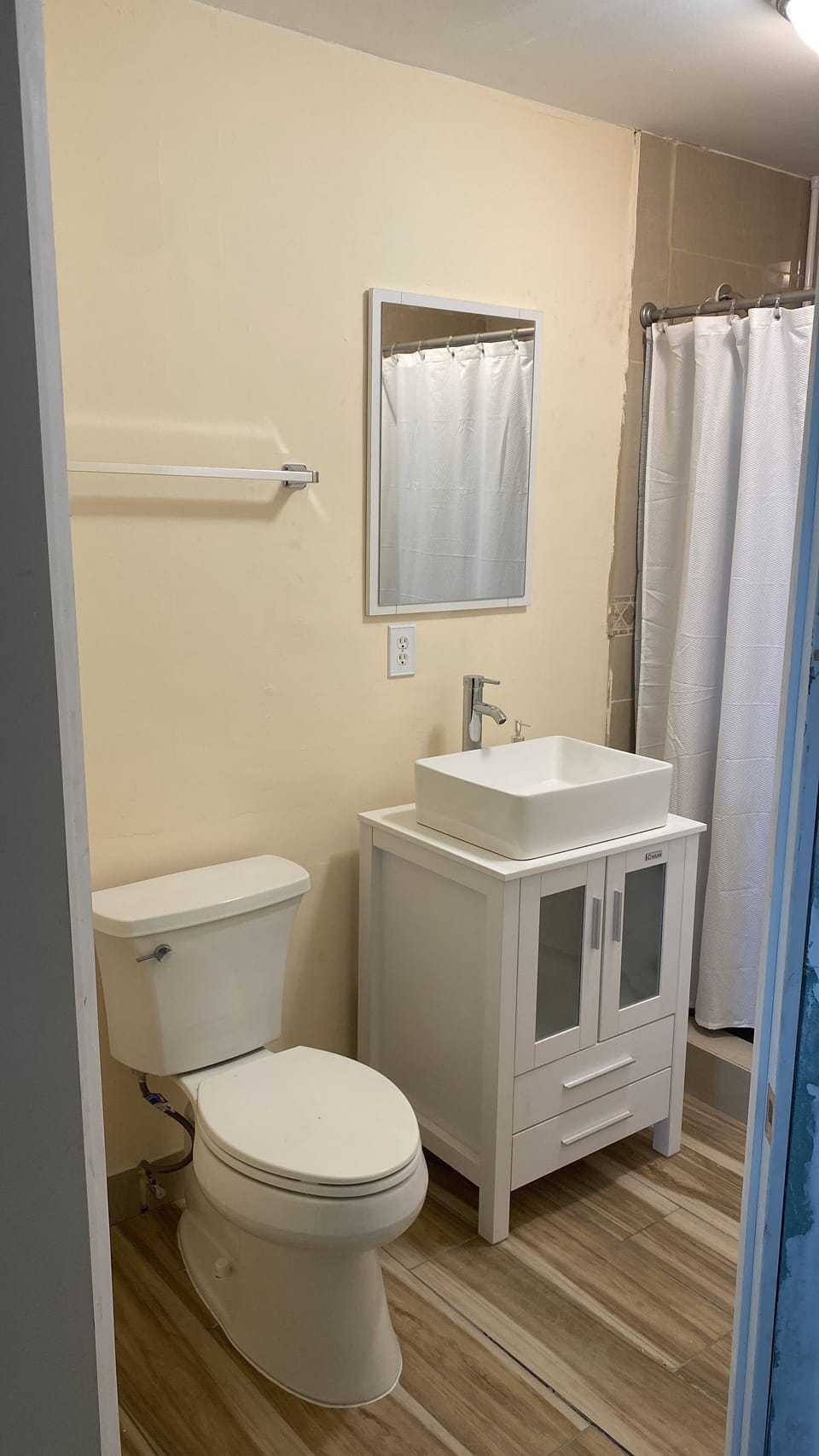 Shower, towels, soap, shampoo