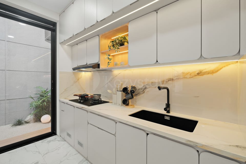 Villa, 3 Bedrooms, City View | Private kitchen | Full-size fridge, microwave, stovetop, cookware/dishes/utensils