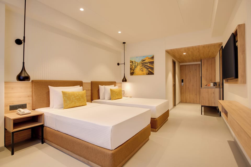Deluxe Twin Room | Iron/ironing board (on request)