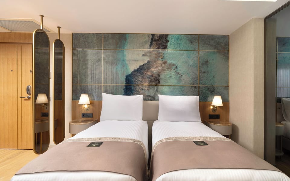 In-room safe, desk, laptop workspace, soundproofing