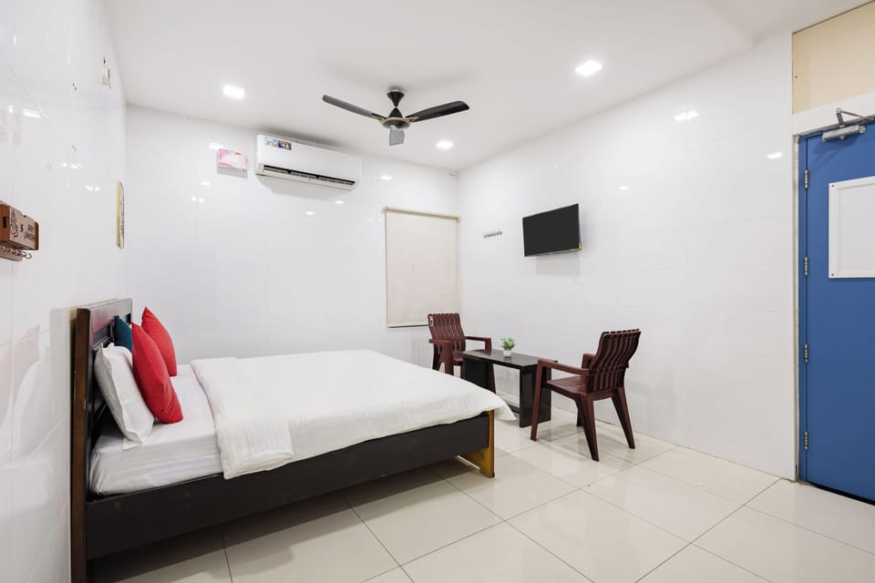 Basic Double Room