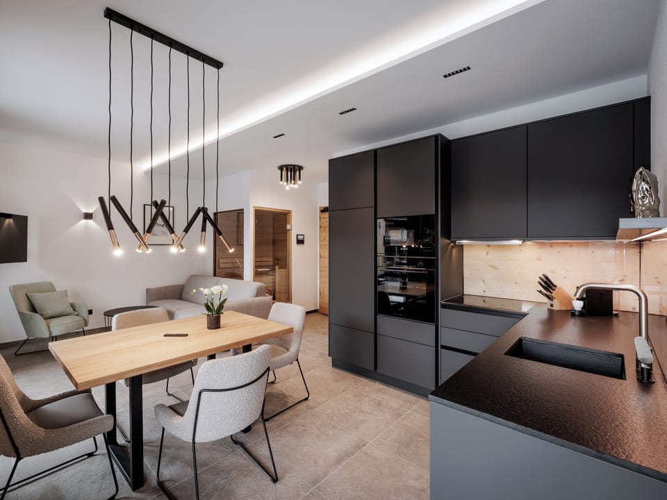 Apartment, Patio, Mountain View | Interior