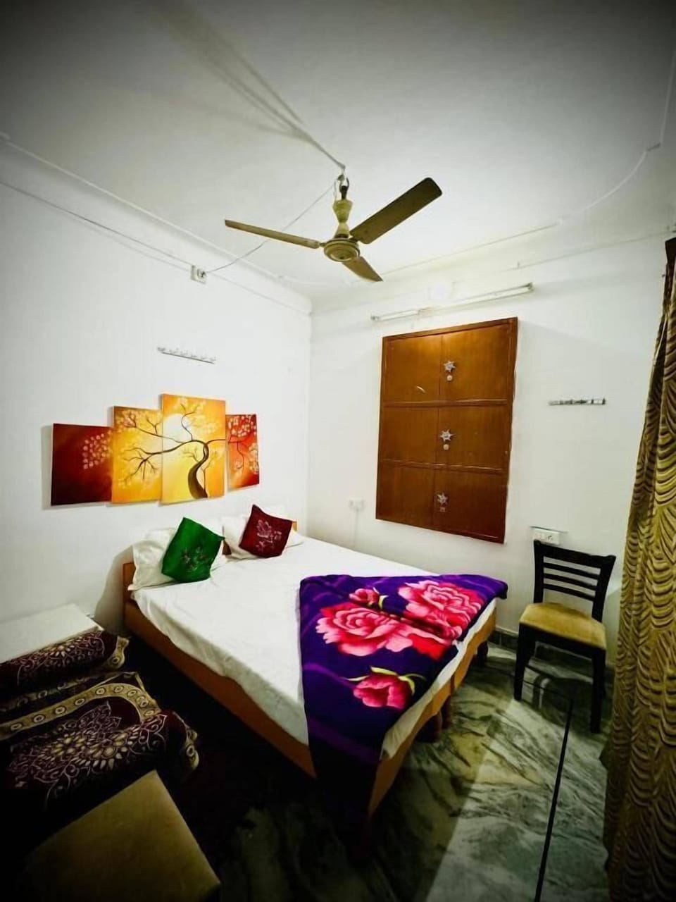 Economy Quadruple Room | Iron/ironing board, WiFi (free)