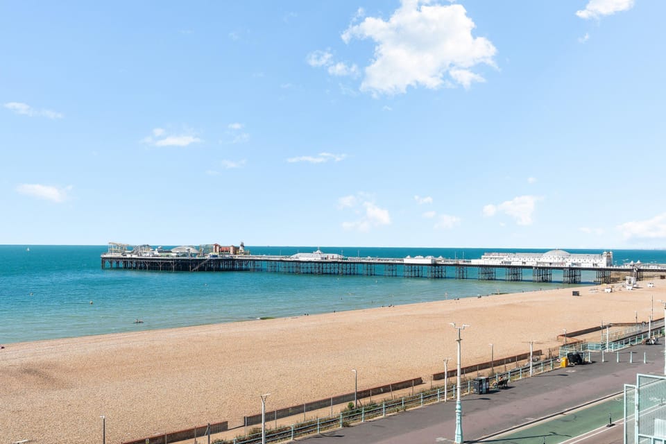 Seaview Haven By My Getaways House in Brighton