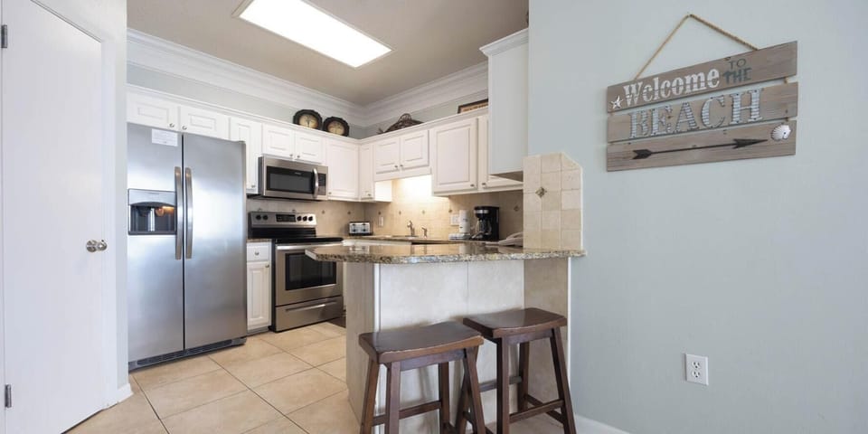 Condo, 2 Bedrooms | Private kitchen | Coffee/tea maker, fridge, oven