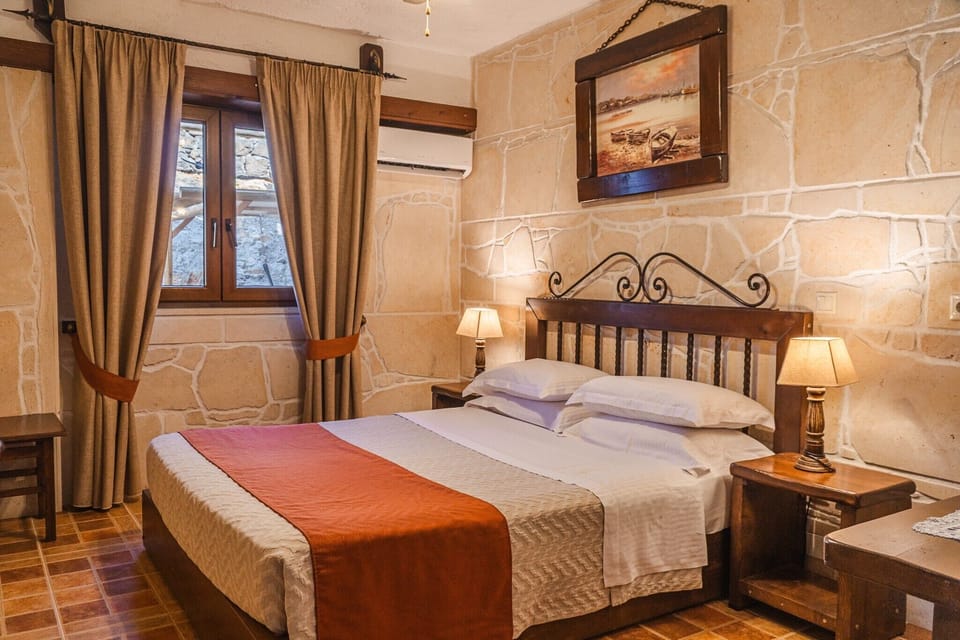 Superior Apartment, 1 Bedroom, Mountain View | Premium bedding, in-room safe, soundproofing, iron/ironing board