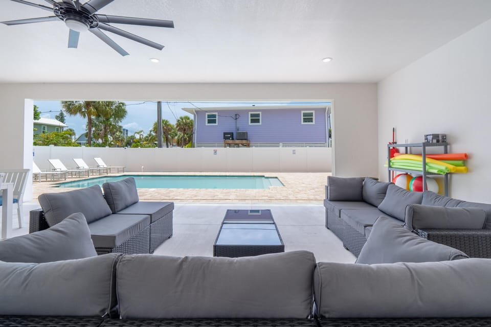 House, Multiple Beds (Seaside Cottage) | Pool | A heated pool