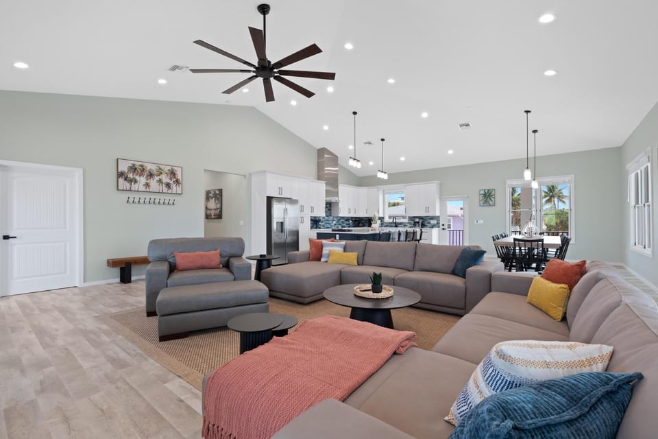 House, Multiple Beds (Seaside Cottage) | Living area