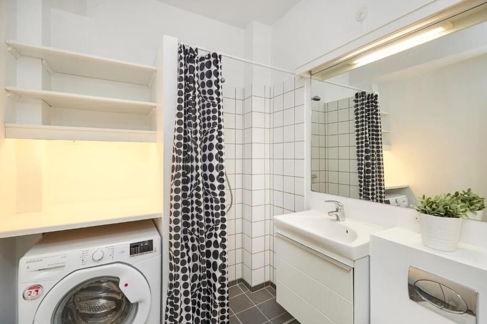 Apartment | Bathroom