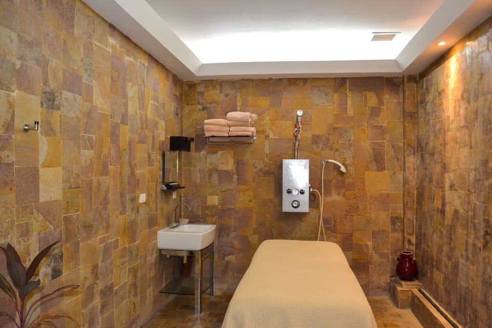 Vichy shower