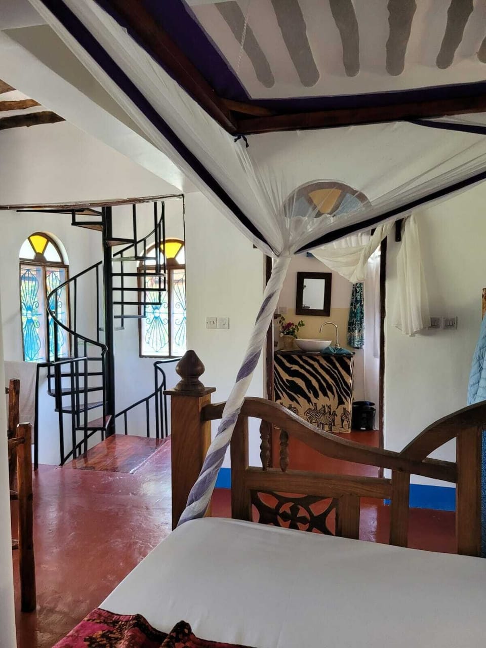Family Room, Balcony, City View | Bed sheets