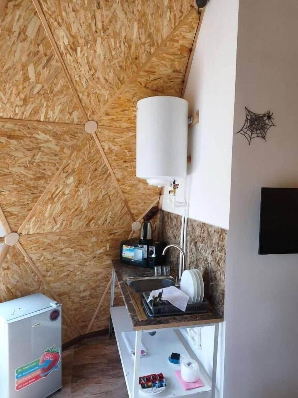 Private kitchenette