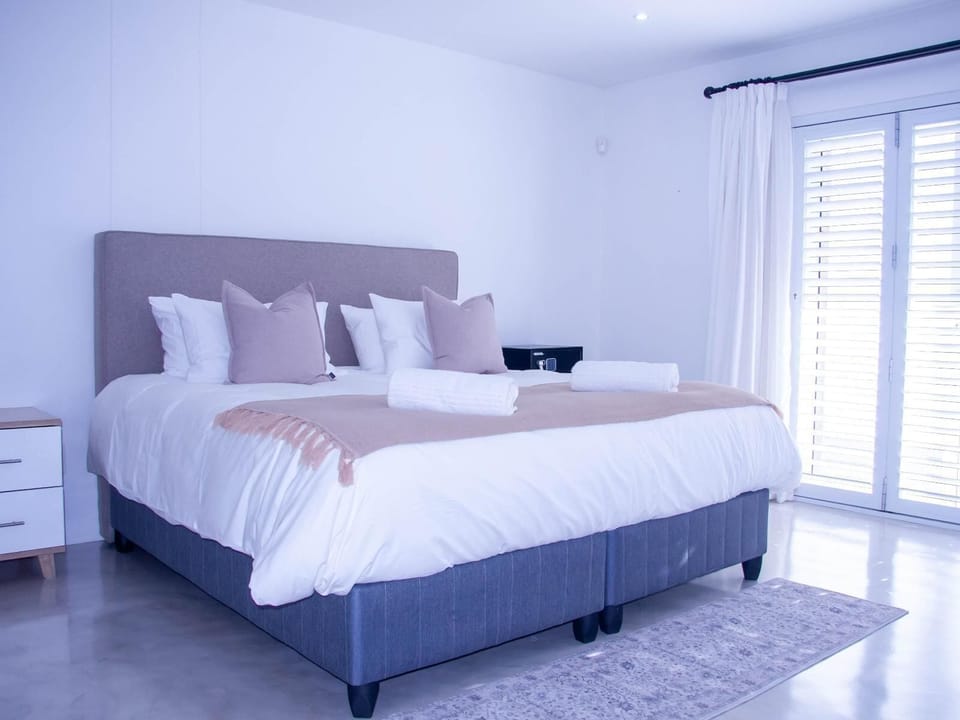 Superior Villa | Bathroom | Free toiletries, soap, shampoo, toilet paper