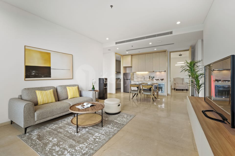 Apartment, 2 Bedrooms, City View | Living area | 43-inch Smart TV with cable channels, Netflix, streaming services