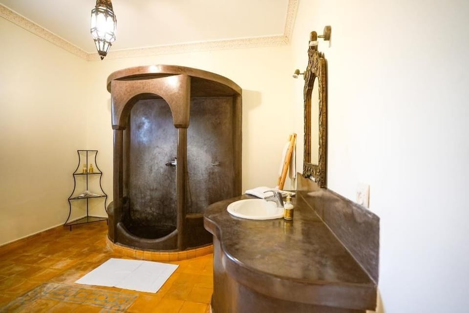 Double Room, 1 Queen Bed, Garden View | Bathroom