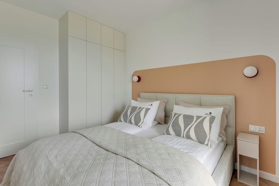 Comfort Apartment, Balcony | Premium bedding, iron/ironing board, cribs (surcharge), WiFi (free)