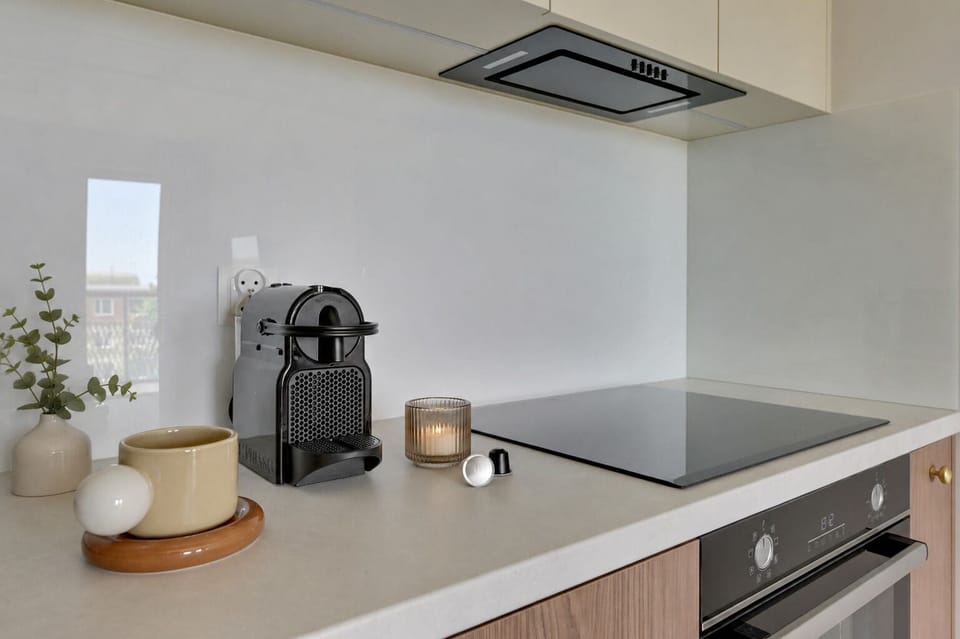 Comfort Apartment, Balcony | Private kitchenette | Coffee/tea maker, electric kettle, toaster, highchair