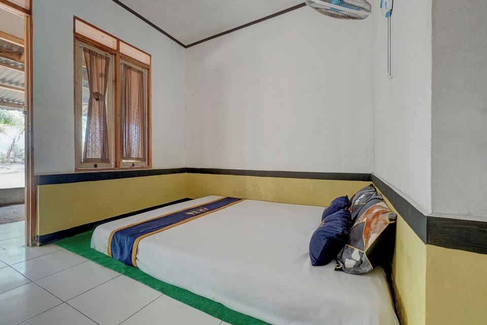 Standard Double Room | Bed sheets