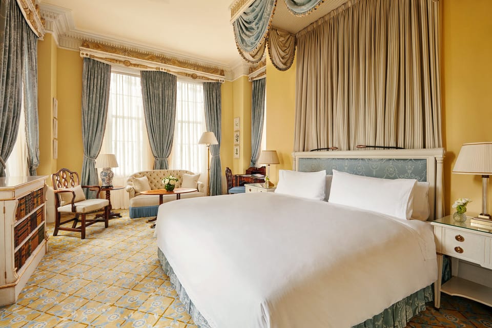 Junior Suite | Premium bedding, minibar, in-room safe, desk