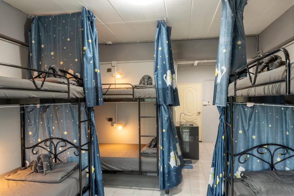 Basic Shared Dormitory, Mountain View | WiFi (free)