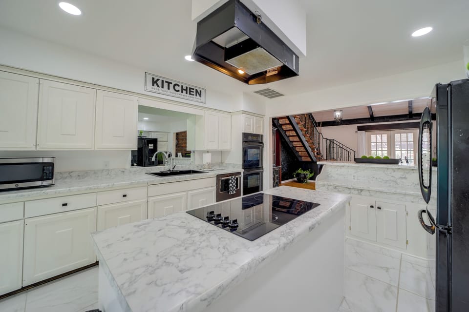 House (4 Bedrooms) | Interior