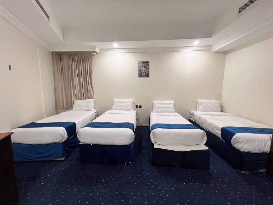 Quadruple Room | In-room safe