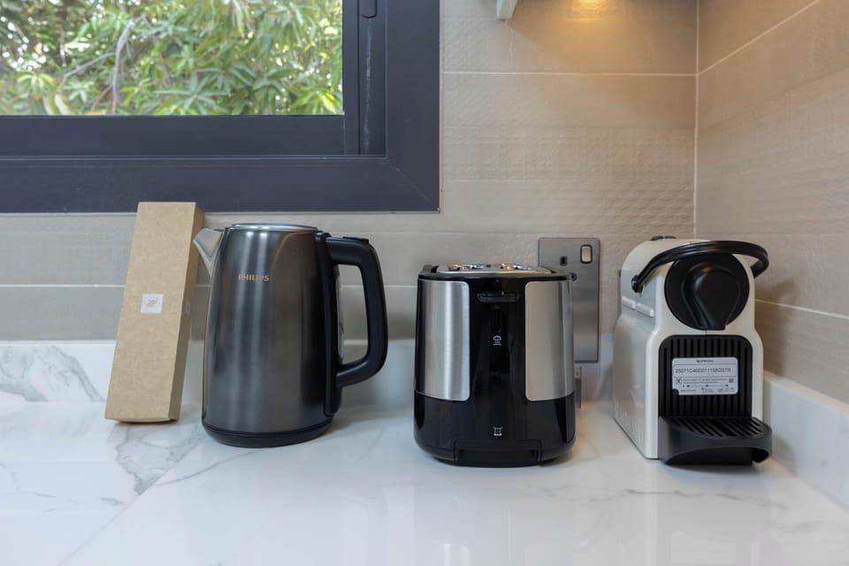 House | Coffee and/or coffee maker