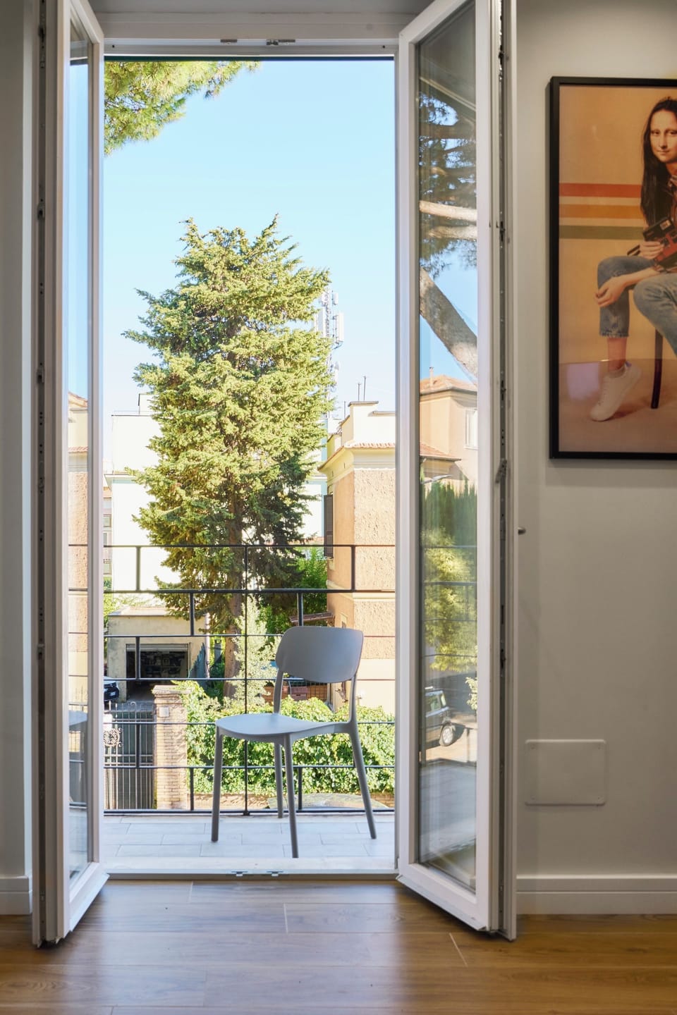 Deluxe Apartment, Balcony, Courtyard View | Interior